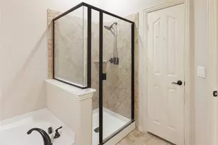 2340 Aurora Dr, Little Elm, TX 75068 - Photo 19