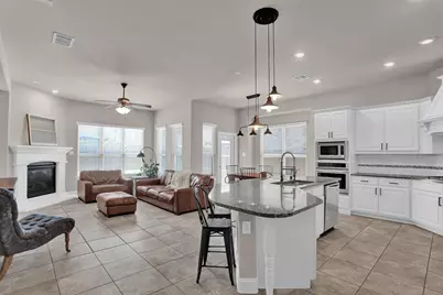 10613 Fort Davis Place, McKinney, TX 75071 - Photo 3