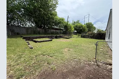 6011 Parkmeadow Drive, Arlington, TX 76018 - Photo 13