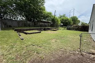 6011 Parkmeadow Dr, Arlington, TX 76018 - Photo 13