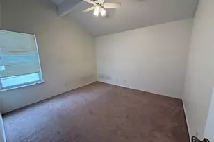 6011 Parkmeadow Dr, Arlington, TX 76018 - Photo 7
