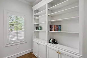 3827 Holland Ave, Dallas, TX 75219 - Photo 13