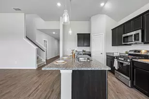 1716 Gulin St, Royse City, TX 75189 - Photo 9