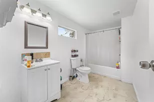 6000 Forest Hill Dr, Forest Hill, TX 76119 - Photo 17