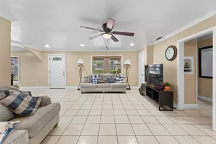 6000 Forest Hill Dr, Forest Hill, TX 76119 - Photo 15