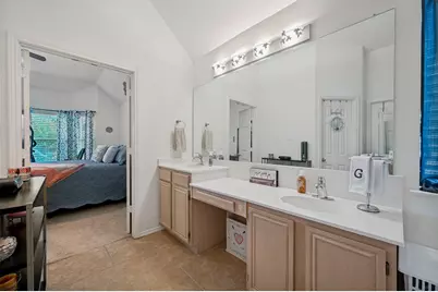 10009 White Lane, Irving, TX 75063 - Photo 15