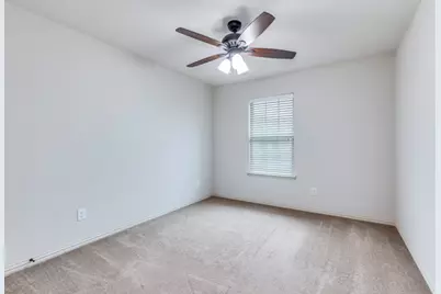 3000 Peyton Brook Drive, Fort Worth, TX 76137 - Photo 13