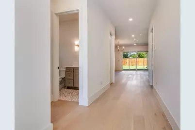 4207 Bonham Street, Dallas, TX 75229 - Photo 19