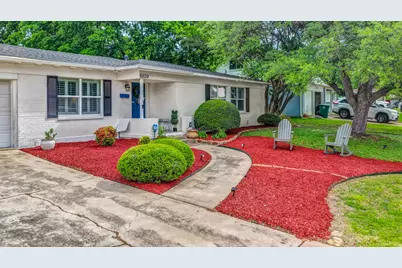 6820 Cumberland Road, Fort Worth, TX 76116 - Photo 3