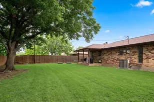 504 Bluebird Ln, Red Oak, TX 75154 - Photo 23