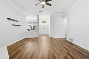 2801 Buena Vista Ct, Carrollton, TX 75007 - Photo 7