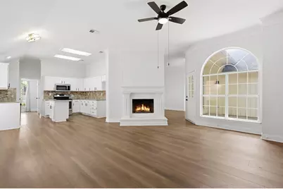 2801 Buena Vista Court, Carrollton, TX 75007 - Photo 11