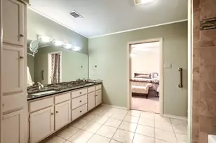 2205 W Hull St, Denison, TX 75020 - Photo 13