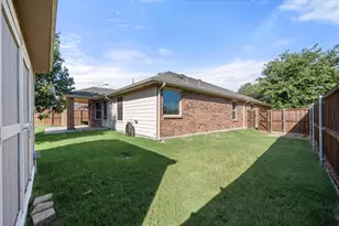 1001 Pigeon Hawk Drive, Little Elm, TX 75068 - Photo 27