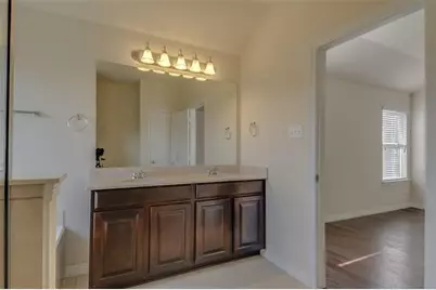 1001 Pigeon Hawk Drive, Little Elm, TX 75068 - Photo 13