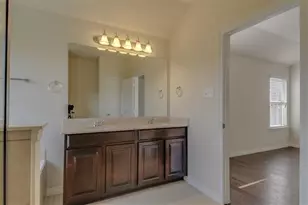 1001 Pigeon Hawk Drive, Little Elm, TX 75068 - Photo 13