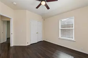 207 Meredith Ct, Irving, TX 75063 - Photo 21