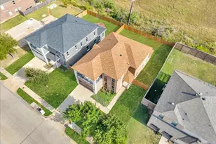 14800 Broadview Dr, Balch Springs, TX 75180 - Photo 3