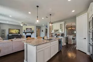 928 Bentley Drive, Roanoke, TX 76262 - Photo 9