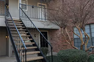 2728 Copper Creek Dr, Arlington, TX 76006 - Photo 1