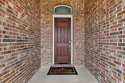 8008 American Way, Denton, TX 76207 - Photo 9