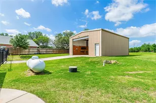136 Oakwood Ct, Lakeside, TX 76135 - Photo 23