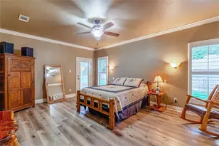136 Oakwood Ct, Lakeside, TX 76135 - Photo 9