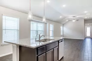 7108 Calshot Rd, Pilot Point, TX 76258 - Photo 13