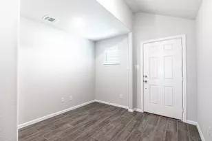 7108 Calshot Rd, Pilot Point, TX 76258 - Photo 3