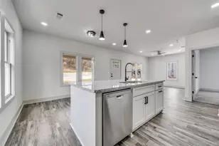1102 Church St, Dallas, TX 75203 - Photo 5