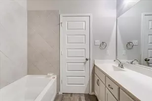 121 Rosemary Dr, Azle, TX 76020 - Photo 33