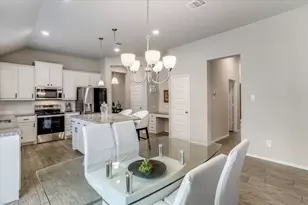 121 Rosemary Dr, Azle, TX 76020 - Photo 13