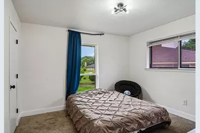 813 Oakbluff Drive, Lancaster, TX 75146 - Photo 23