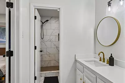 813 Oakbluff Drive, Lancaster, TX 75146 - Photo 21