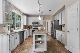 3233 Shady Glen Dr, Grapevine, TX 76051 - Photo 13