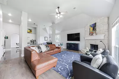 10302 Broadmoor Lane, Rowlett, TX 75089 - Photo 11