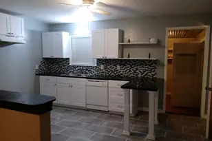 112 E Hill St, Hamilton, TX 76531 - Photo 3