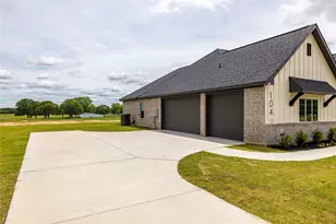 104 Prairie Winds Dr, Poolville, TX 76487 - Photo 29