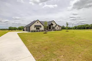 104 Prairie Winds Dr, Poolville, TX 76487 - Photo 27