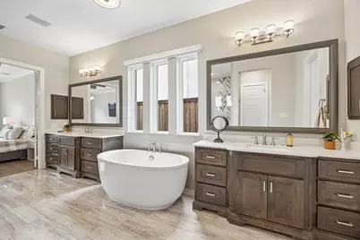 12108 Fieldwood Lane, Dallas, TX 75244 - Photo 19