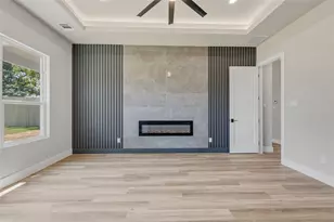 1736 Stoneman St, Dallas, TX 75215 - Photo 5