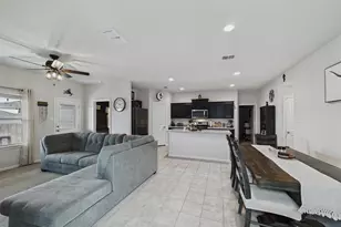 16705 Porterfield Ln, Justin, TX 76247 - Photo 3