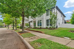 1105 Wenk Ct, Aubrey, TX 76227 - Photo 3