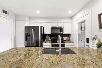 543 Josephine Street, Dallas, TX 75246 - Photo 11