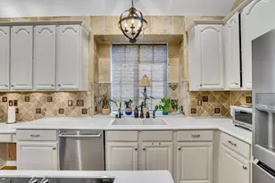 3416 Emerald Cove Dr, Flower Mound, TX 75022 - Photo 9