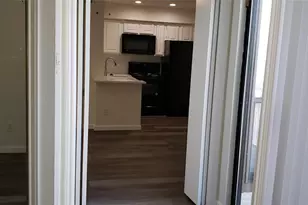 2300 Bamboo Dr, Arlington, TX 76006 - Photo 7