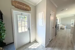 213 Meadow Pond Ct, Runaway Bay, TX 76426 - Photo 15