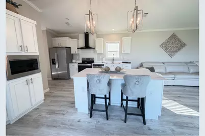 213 Meadow Pond Court, Runaway Bay, TX 76426 - Photo 17