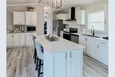 213 Meadow Pond Court, Runaway Bay, TX 76426 - Photo 13