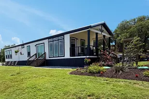 213 Meadow Pond Ct, Runaway Bay, TX 76426 - Photo 19